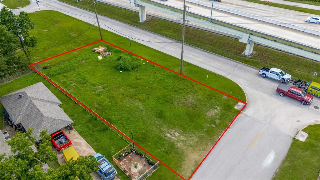 Property Photo: 810 Benmar Drive TX 77032
