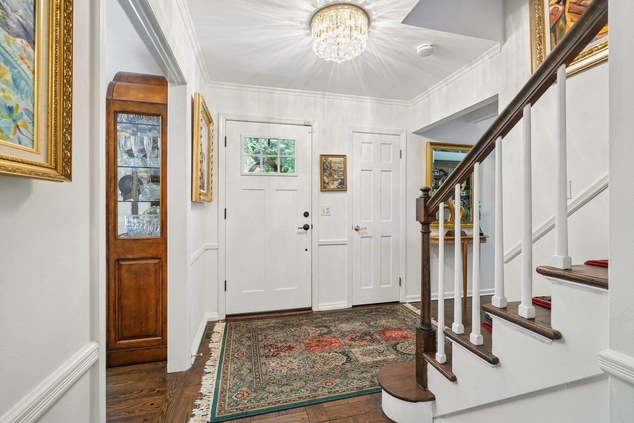 Property Photo:  15 Barberry Way  NJ 07021-1807 