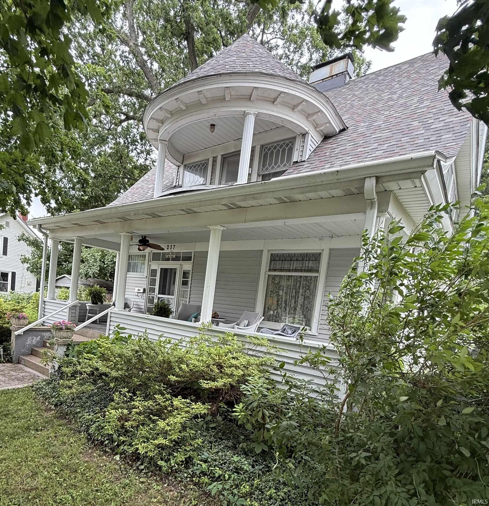 Property Photo:  217 S 9th Street  IN 47591 