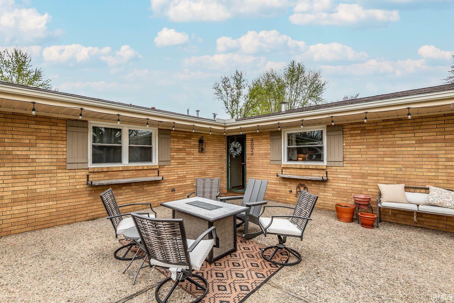 Property Photo: 4092 W Broadway Avenue IN 47404