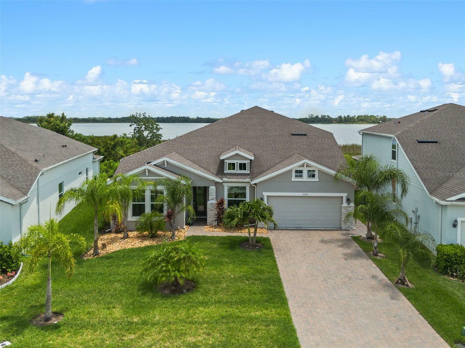 Property Photo: 2330 Nuthatch Street FL 34771