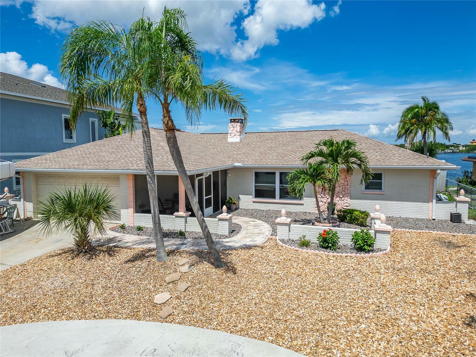 Property Photo: 6334 Cocoa Lane FL 33572