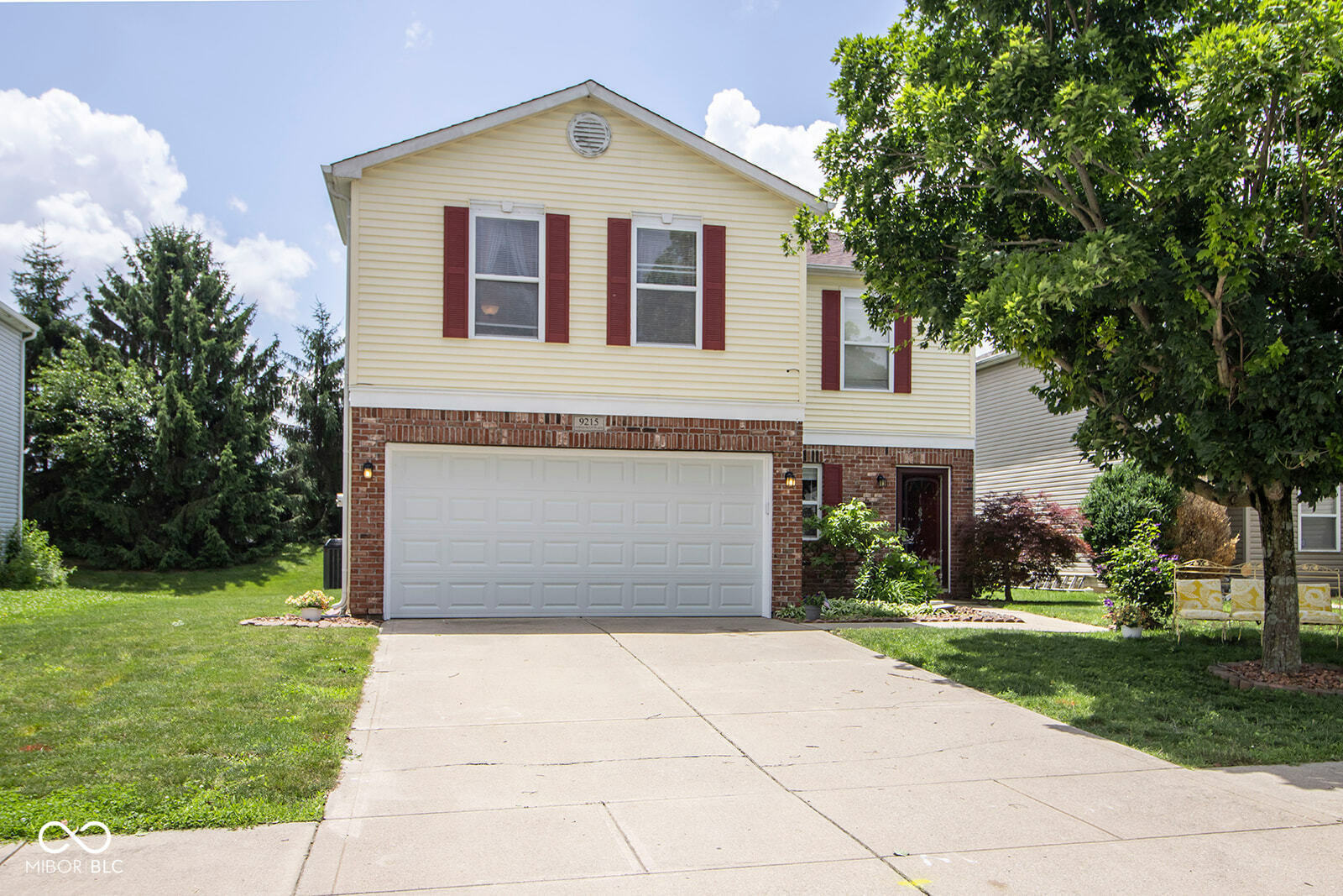 9215 Stones Bluff Place  Indianapolis IN 46113 photo