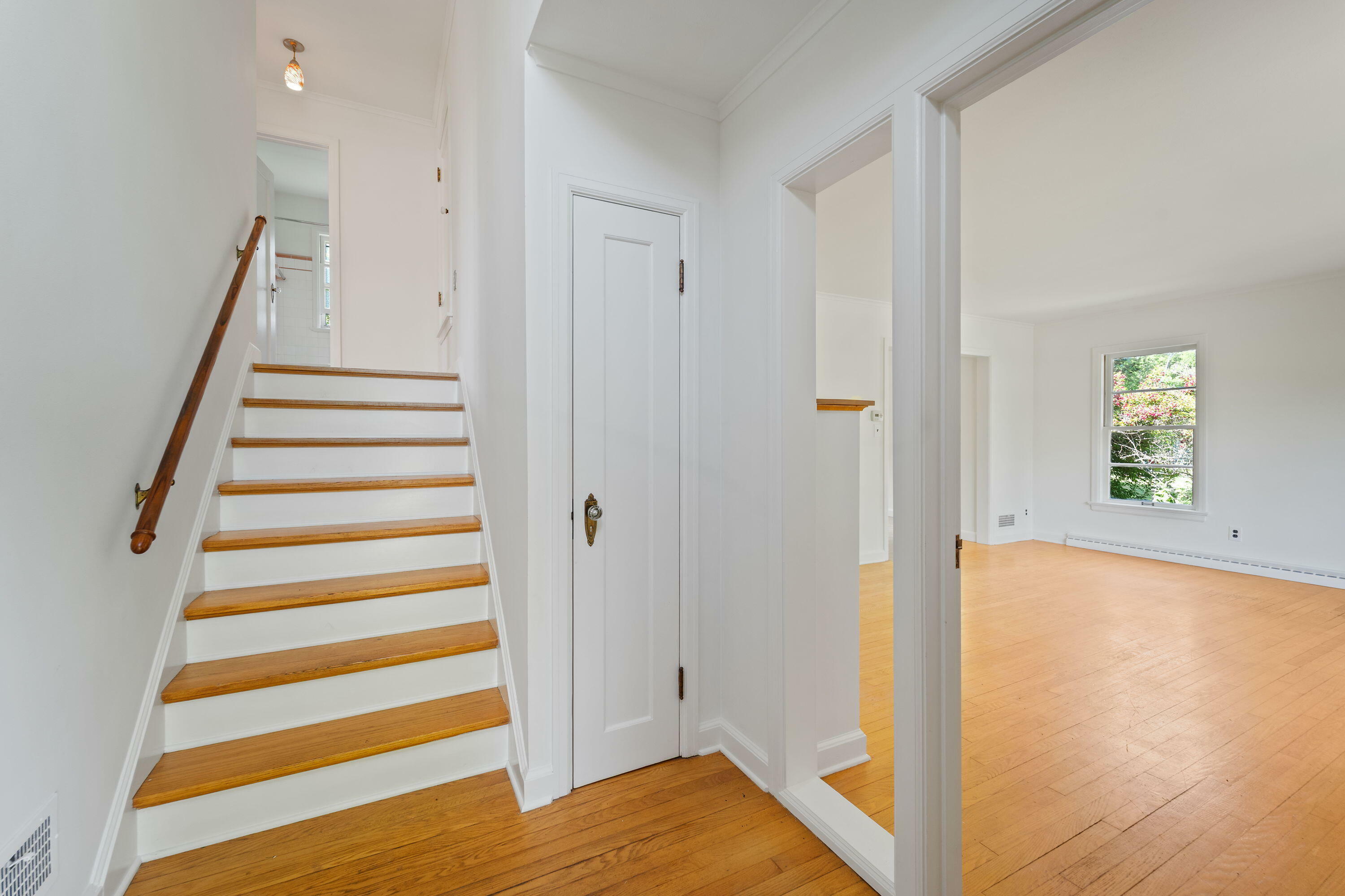 Property Photo: 161 E Prospect St WI 53074