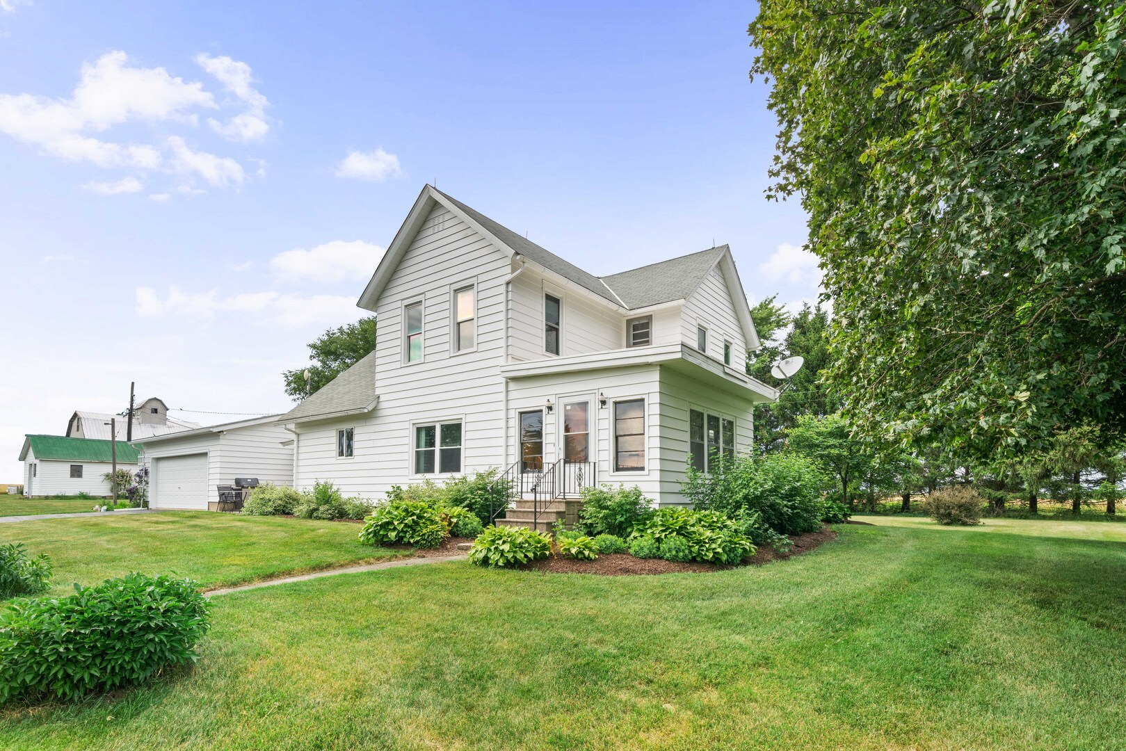 Property Photo: 11203 Hinckley Road IL 60520