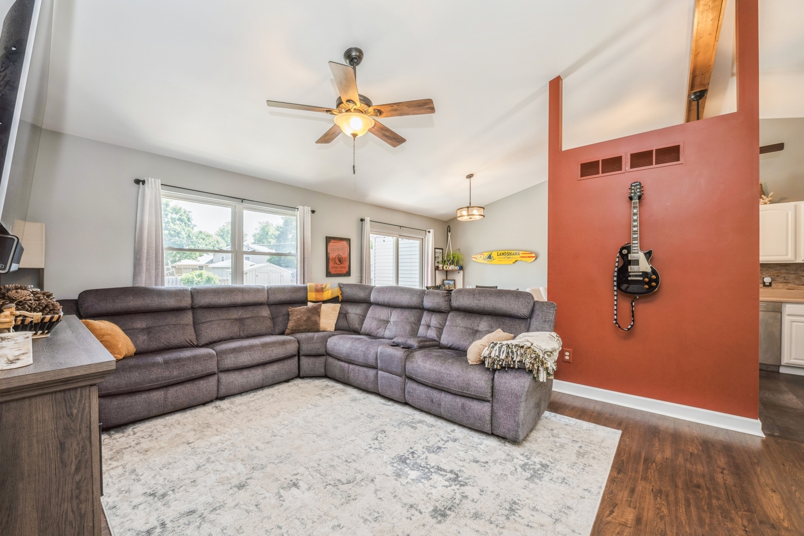 Property Photo: 5705 Cobblestone Trail IL 60050