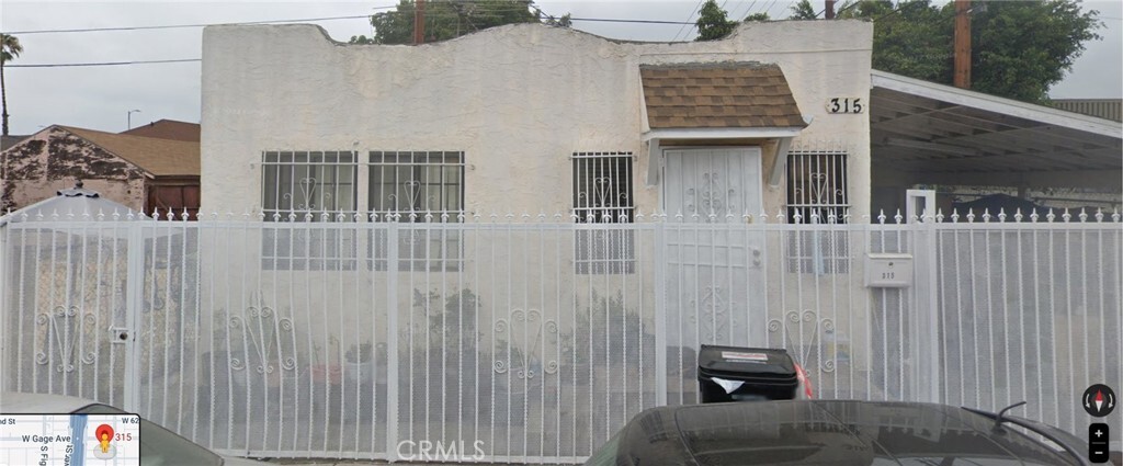 Property Photo:  315 W 63rd Place  CA 90003 