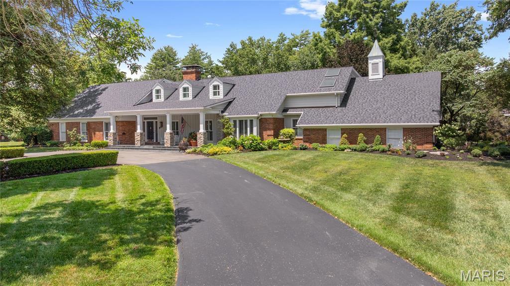 Property Photo: 13527 Royal Glen Drive MO 63131