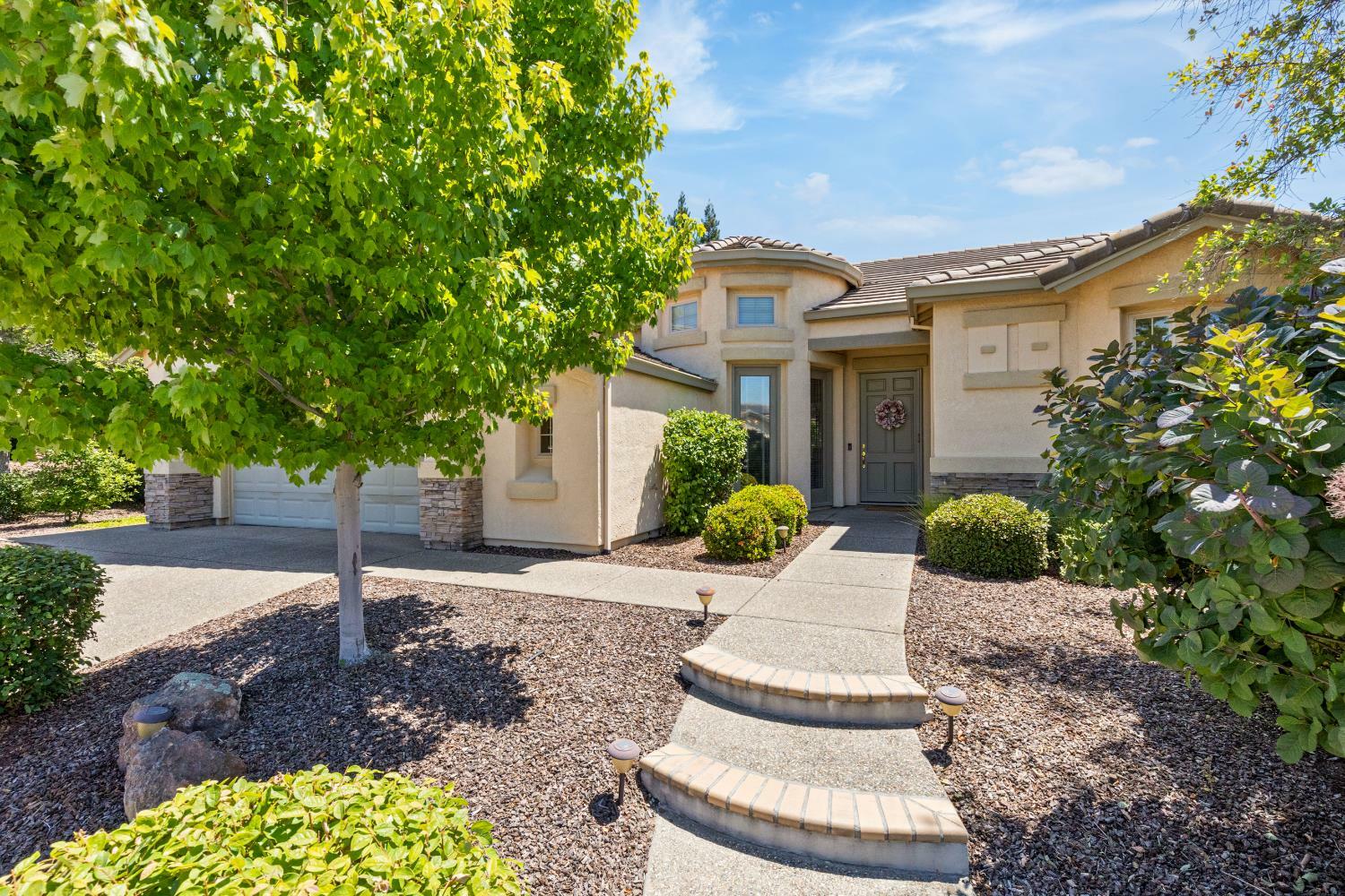 Property Photo: 1316 Magnolia Lane CA 95648
