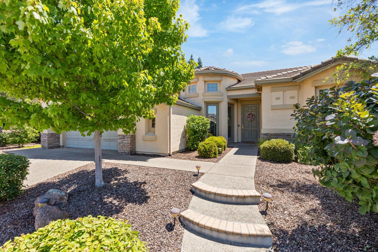 Property Photo: 1316 Magnolia Lane CA 95648