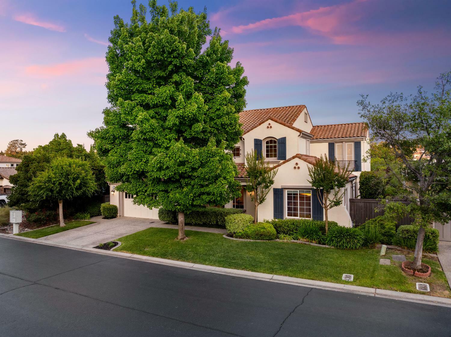 Property Photo: 1672 Stone Canyon Drive CA 95661