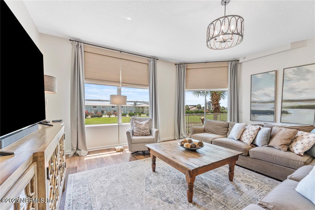 Property Photo: 403 Tarpon Avenue 111 FL 32034