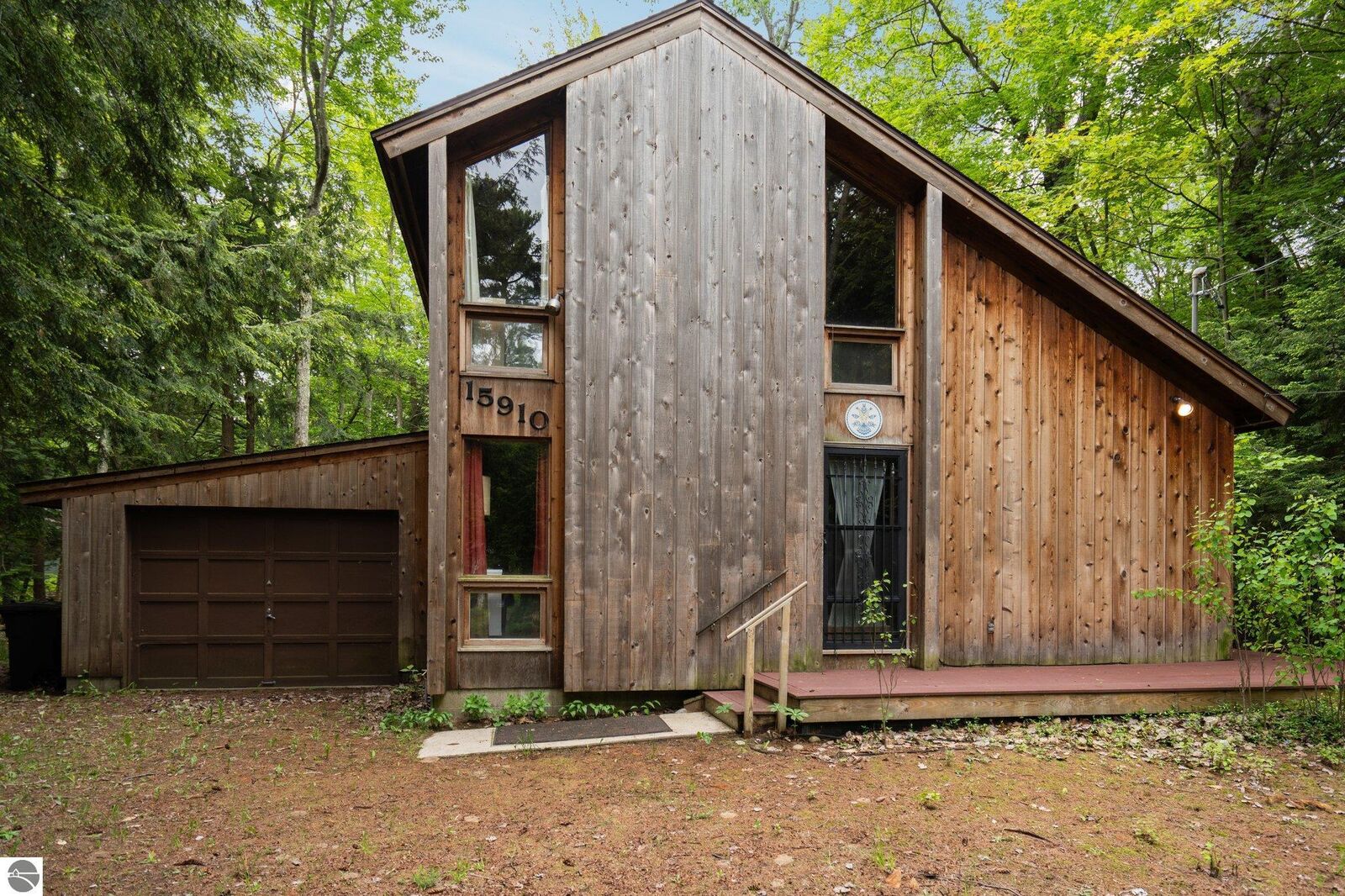 Property Photo:  15910 E Cherry Park Drive  MI 49670-9664 