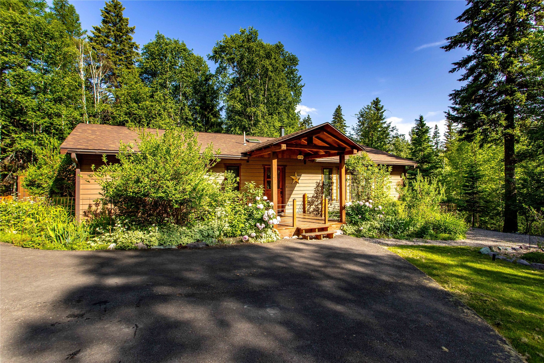 Property Photo: 28578 Wapiti Lane MT 59911