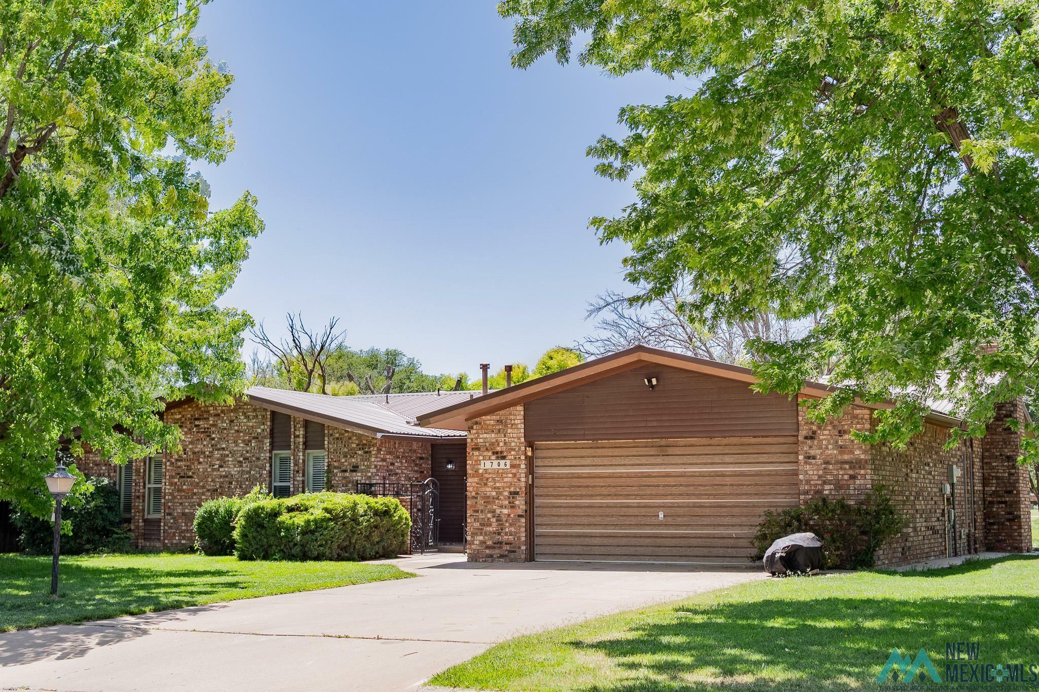 Property Photo:  1706 Fairway Terrace  NM 88101 