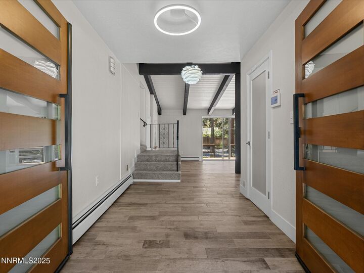 Property Photo:  189 Ray Way  NV 89448 