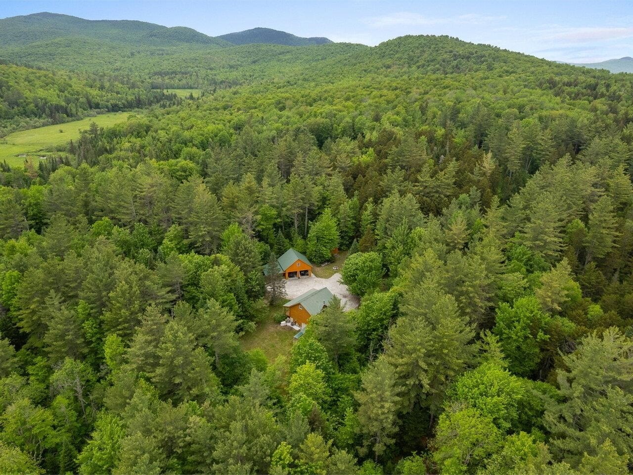 Property Photo: 1212 Seyon Pond Road VT 05046