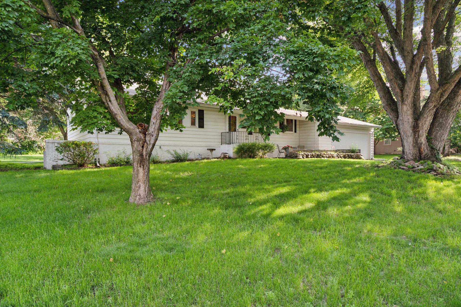 Property Photo: 16320 Devon Drive MN 55345