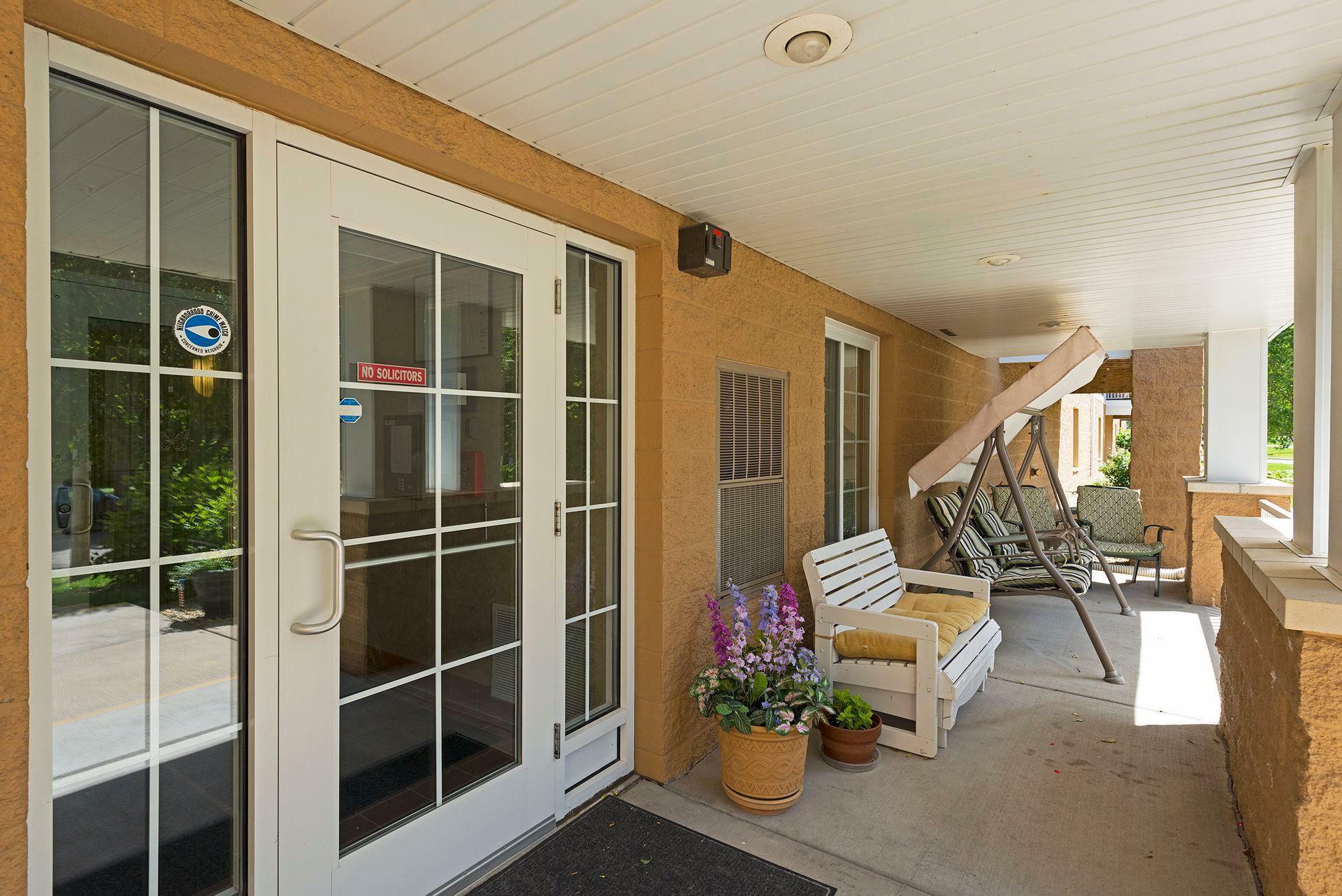 Property Photo: 1600 Arundel Street 201 MN 55117