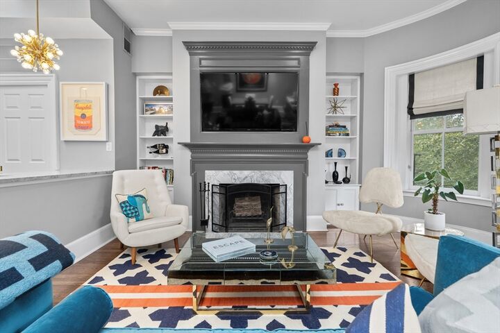 Property Photo: 19 Greenwich Park 5 MA 02118