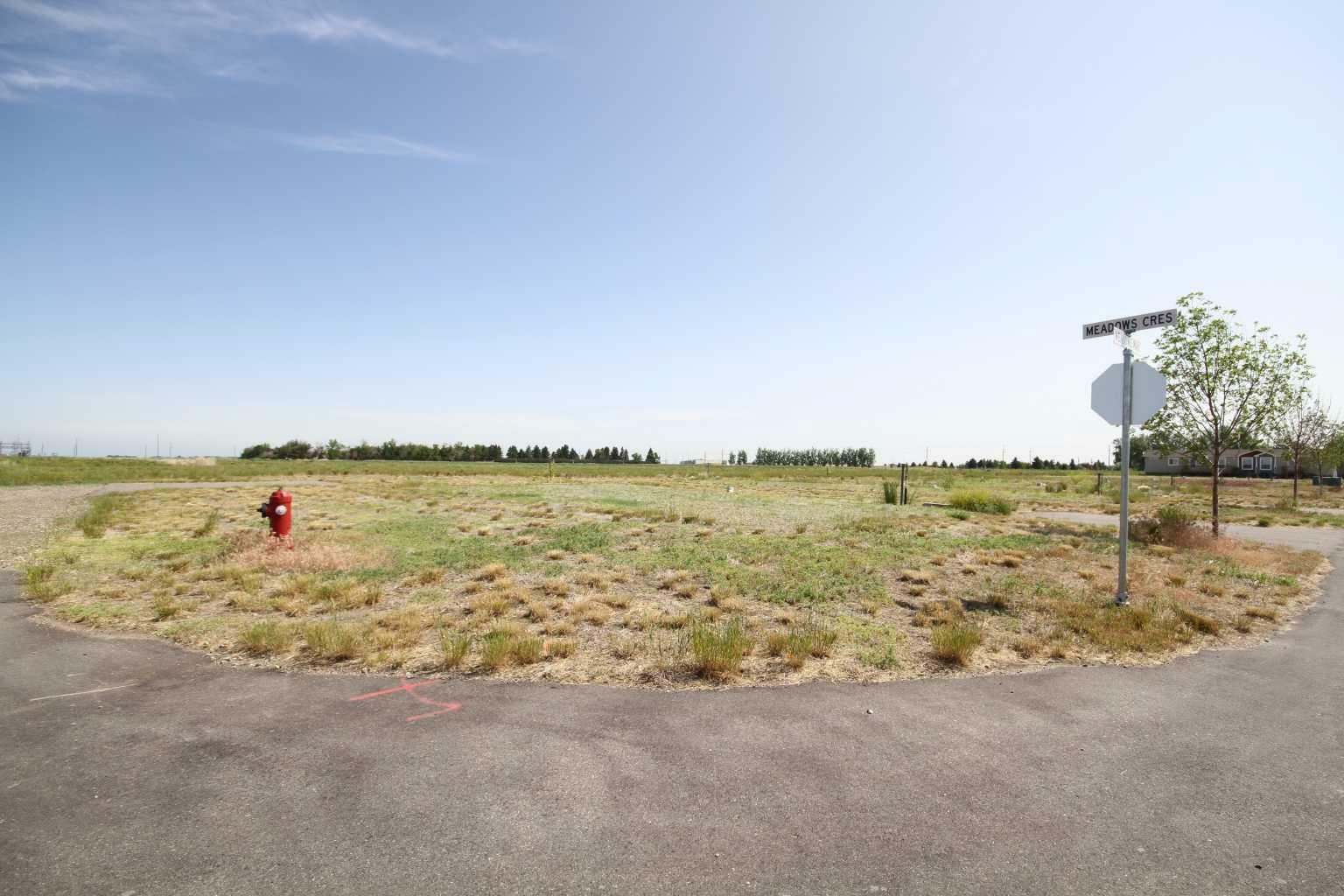 1 Meadows Way  Taber AB T1G 2A2 photo