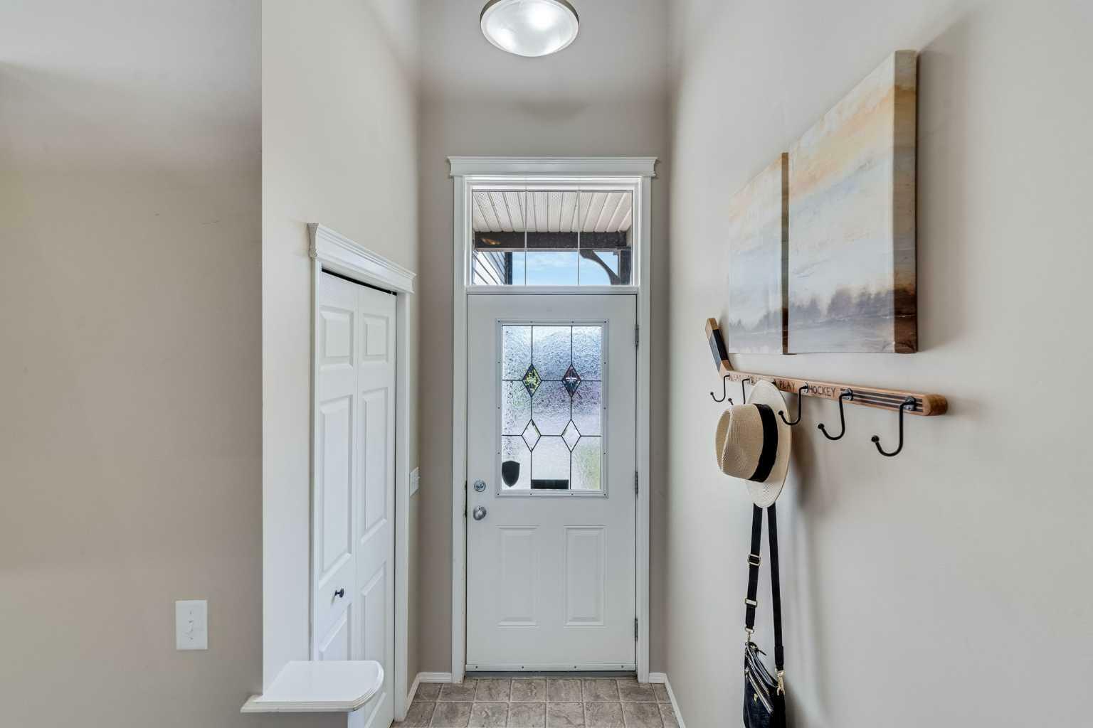 Property Photo: 75 Everglen Road SW AB T2Y 5E9