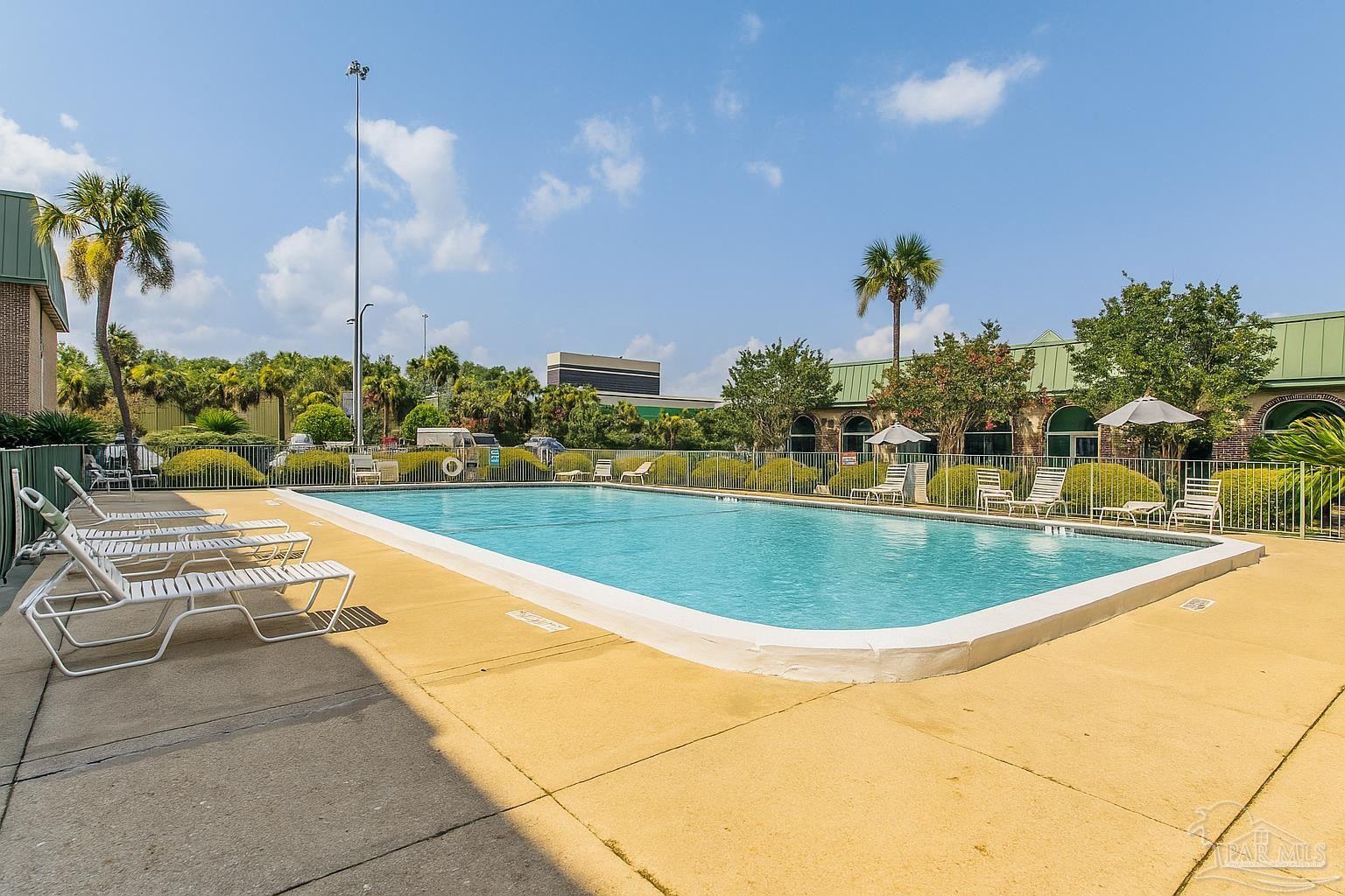 Property Photo: 224 E Garden St 353 FL 32502
