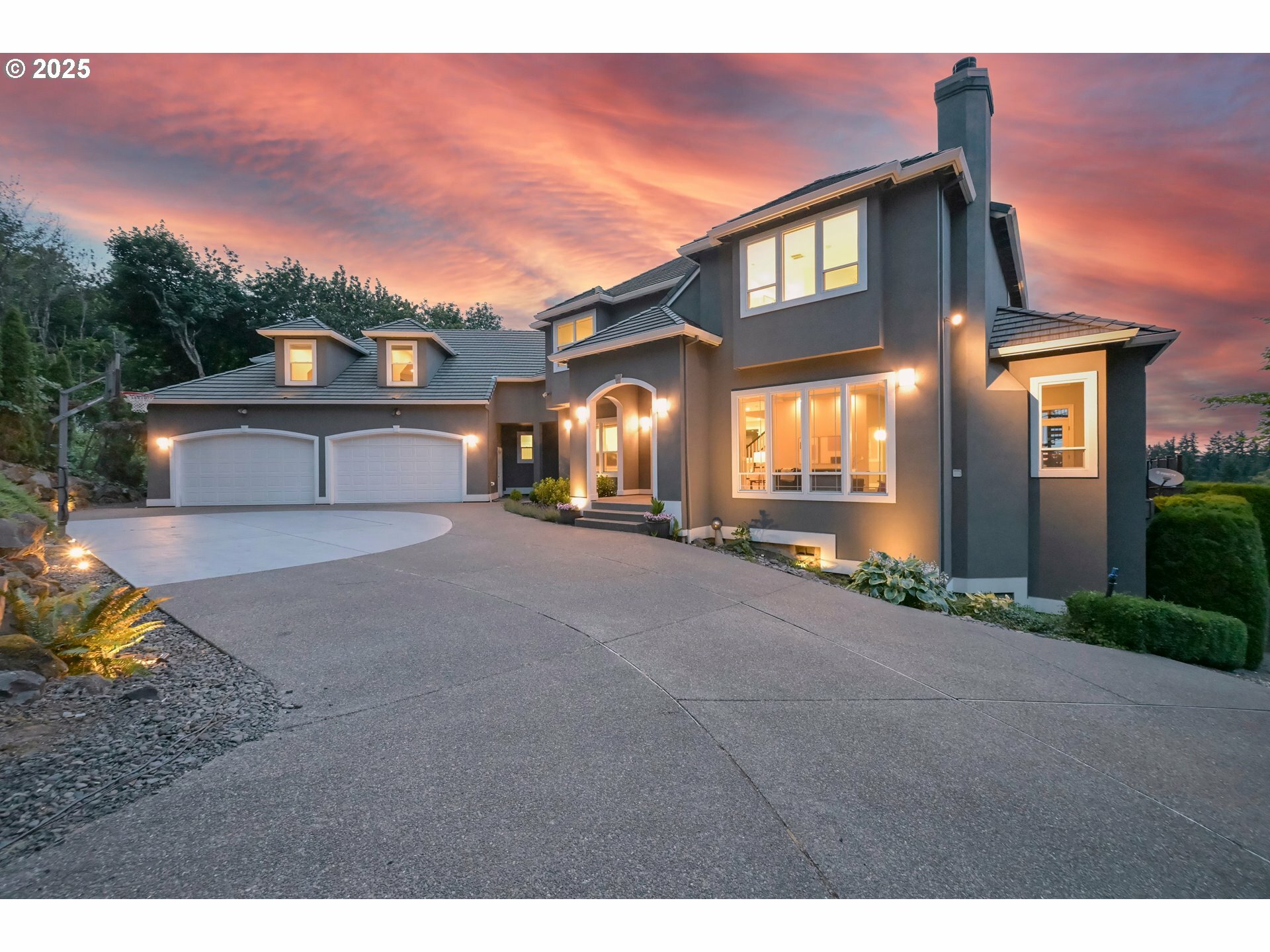 Property Photo: 2350 SW Turner Rd OR 97068