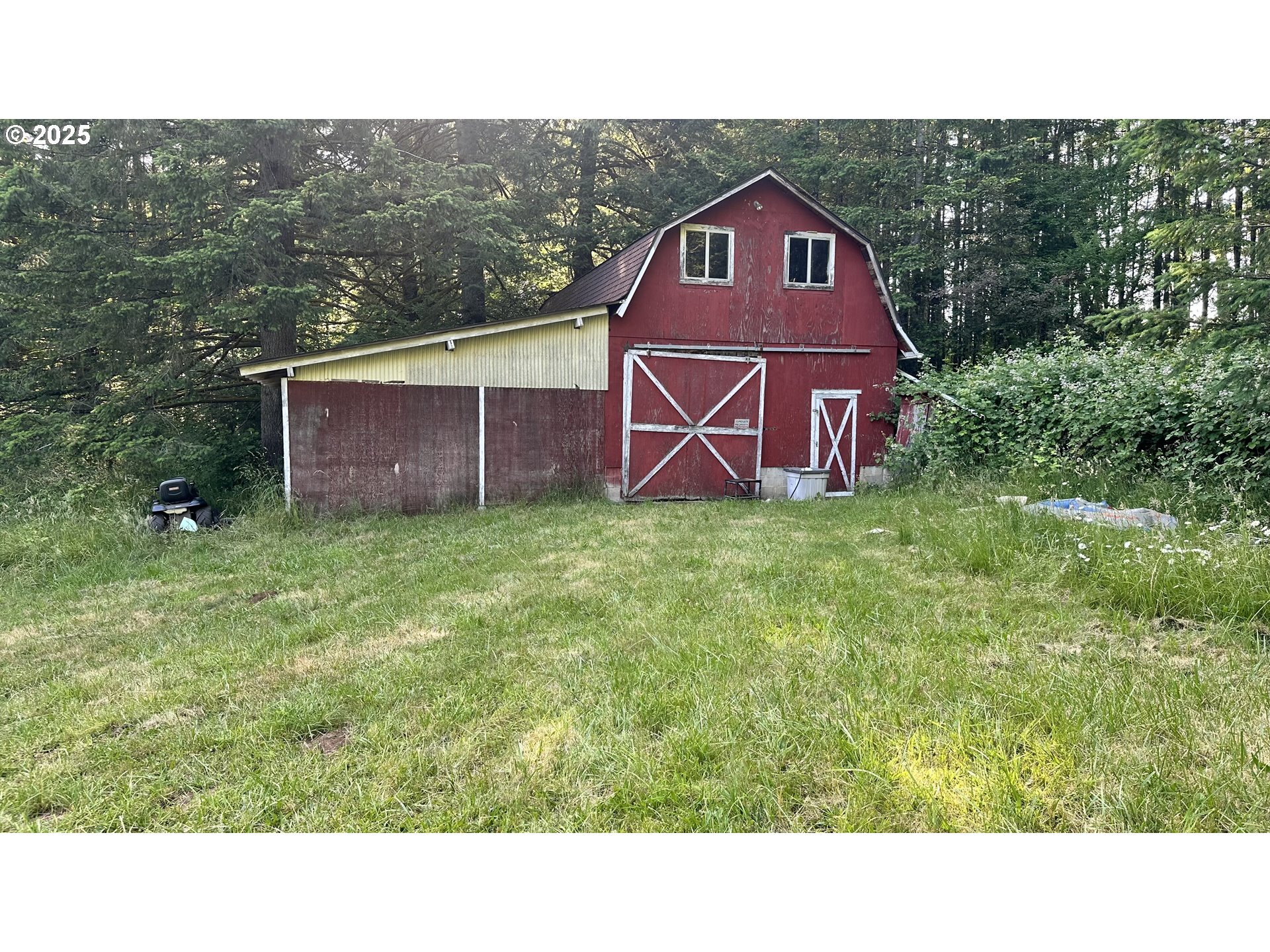 Property Photo:  33901 NE 23rd St  WA 98671 