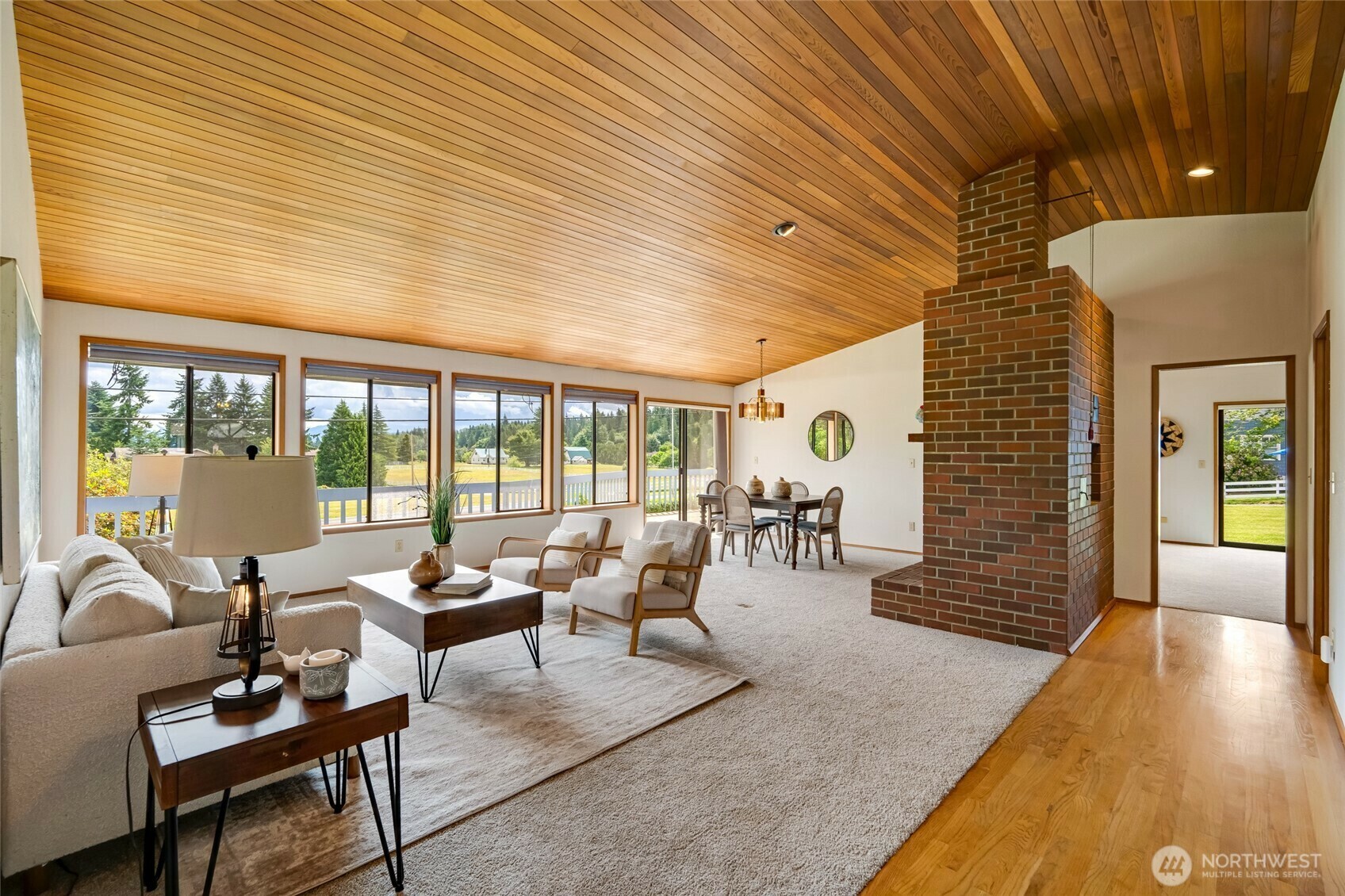 Property Photo: 13514 127th Avenue SE WA 98290
