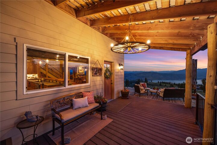 Property Photo:  95  Horizon Lane  WA 98816 