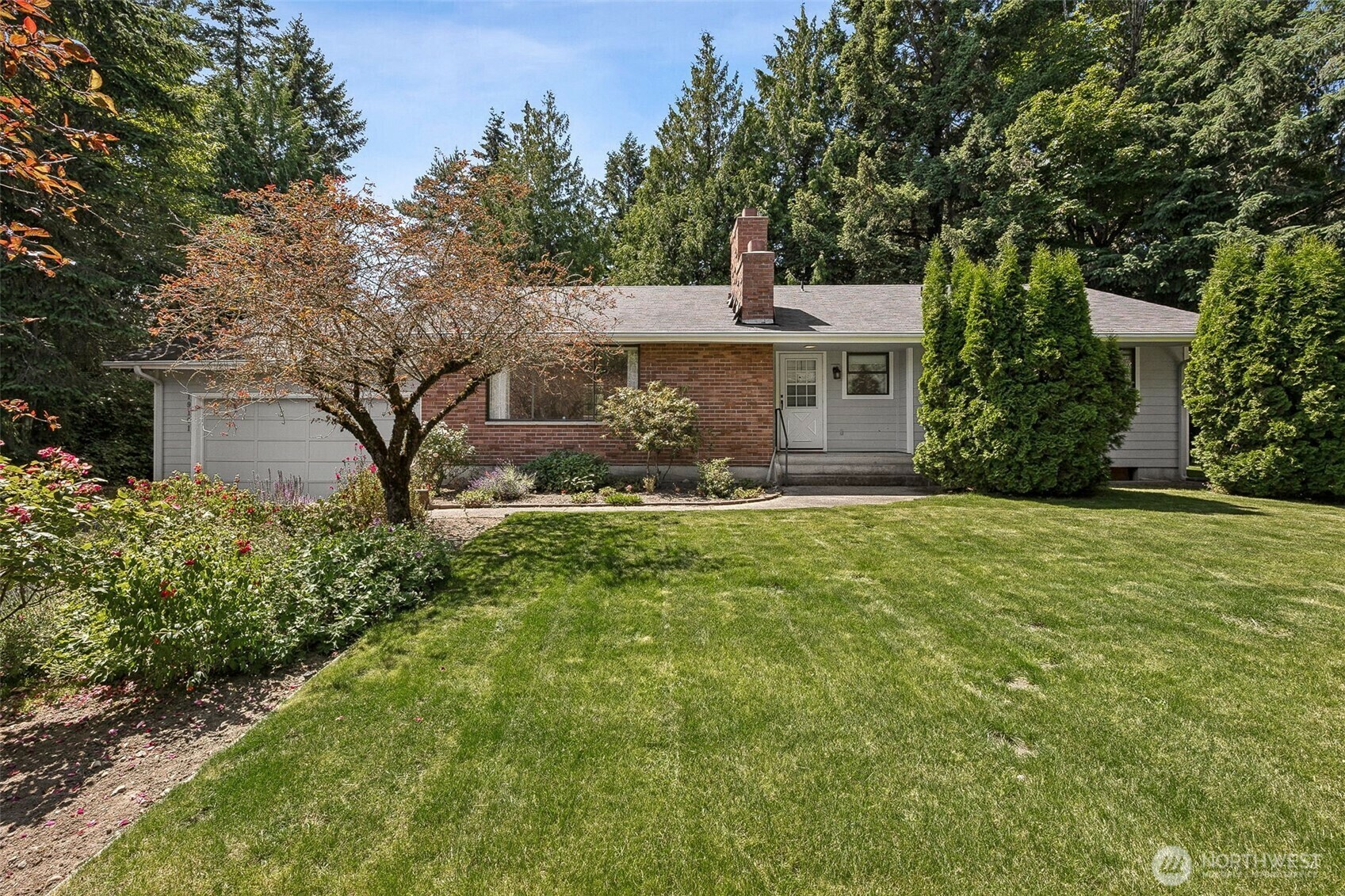 Property Photo: 19101 1st Avenue S WA 98148