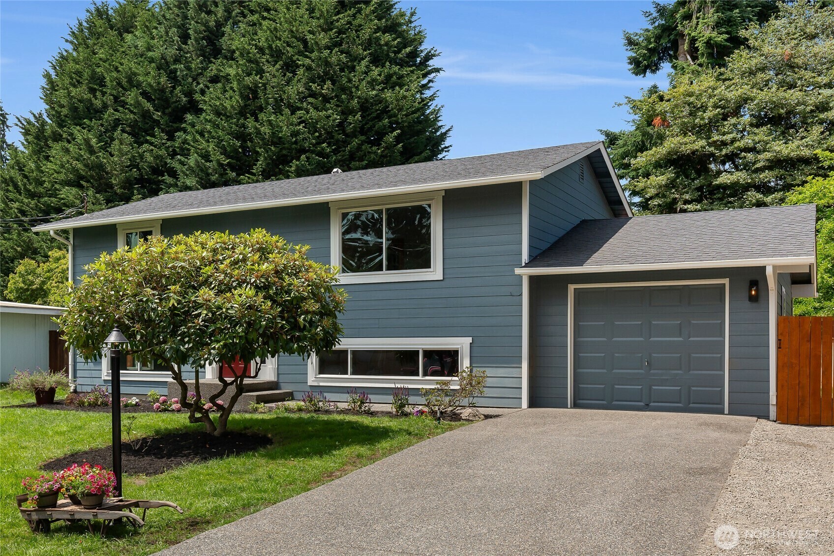 Property Photo: 29309 38th Place S WA 98001