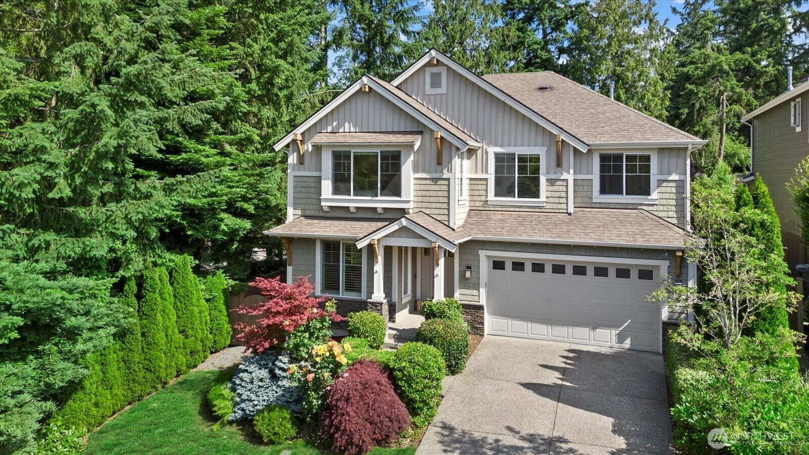 Property Photo: 8132 NE 117th Place WA 98034