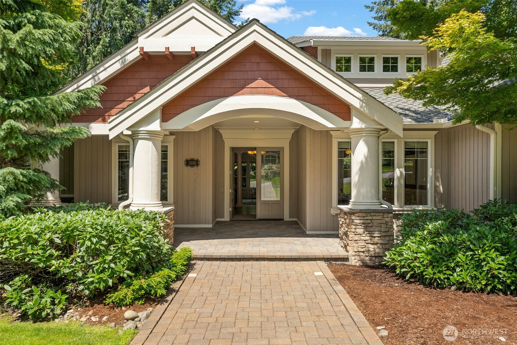 Property Photo: 11618 52nd Avenue Ct NW WA 98332