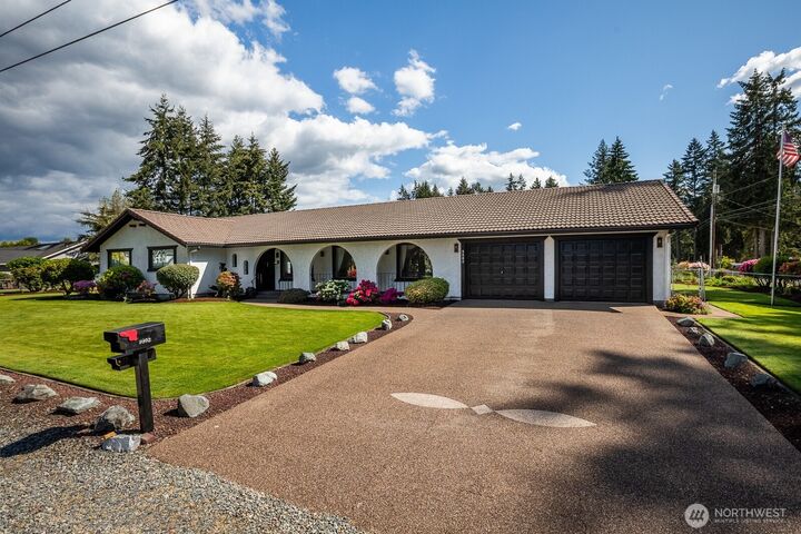 Property Photo: 9802 124th Street E WA 98373