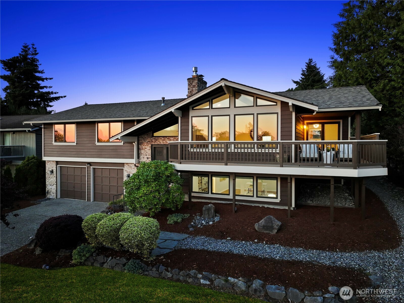 Property Photo: 6210 105th Avenue NE WA 98033