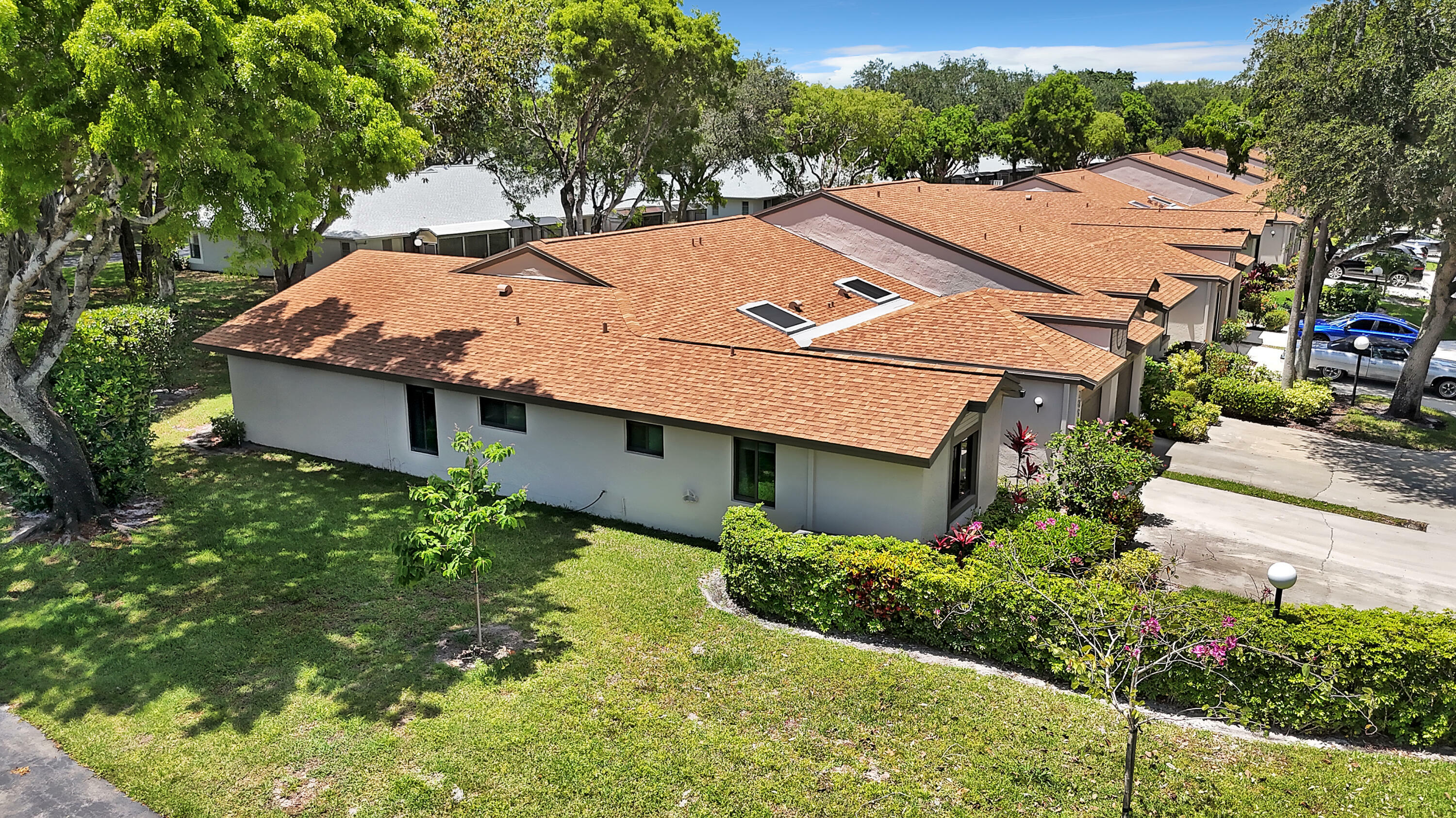 Property Photo: 18619 Breezy Palm Way FL 33496