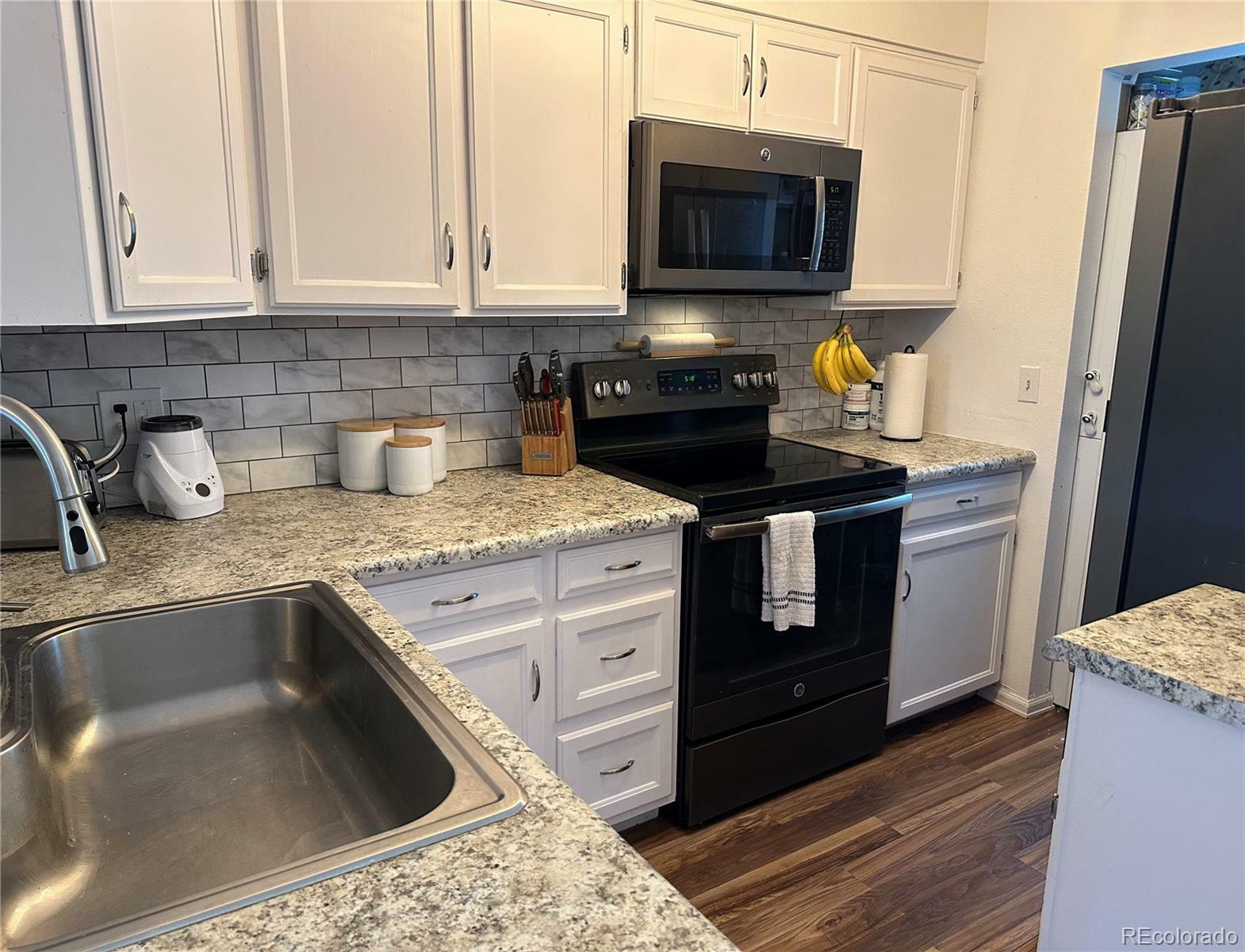 Property Photo: 15507 E Louisiana Avenue CO 80017