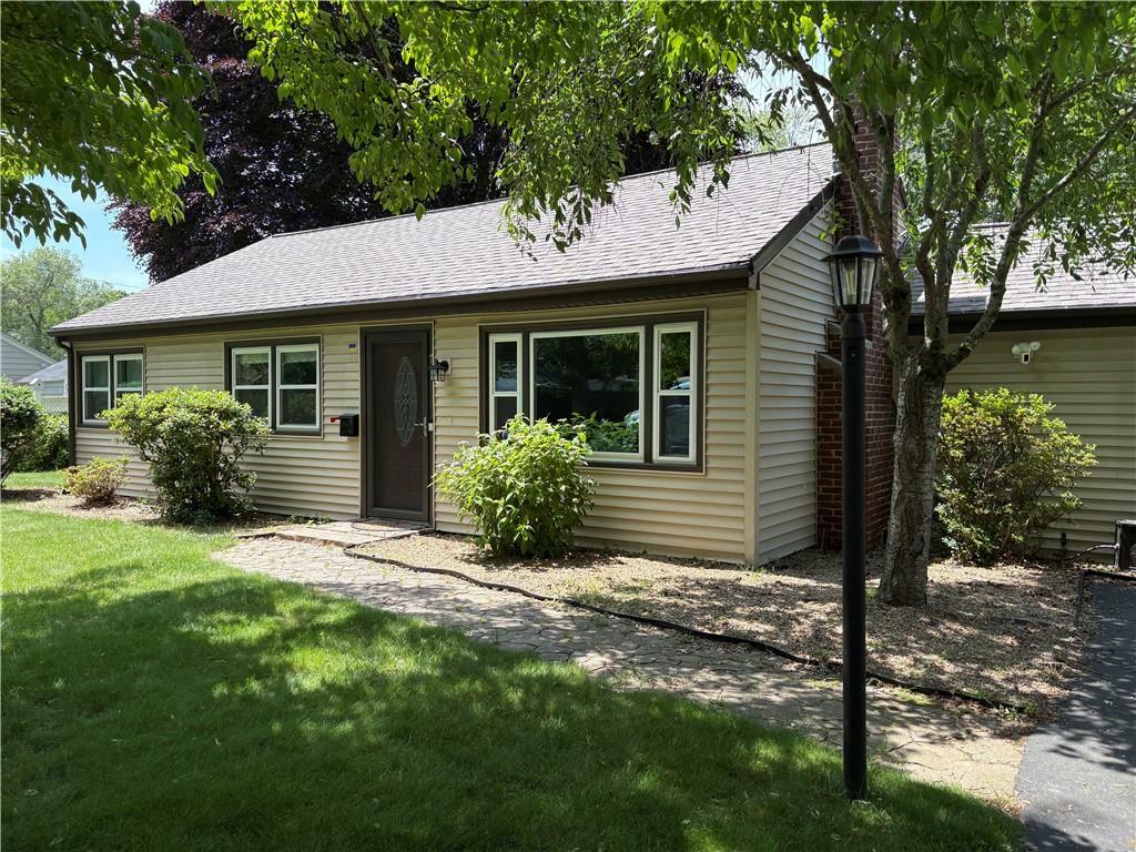 7 Hemlock Drive  Barrington RI 02806 photo