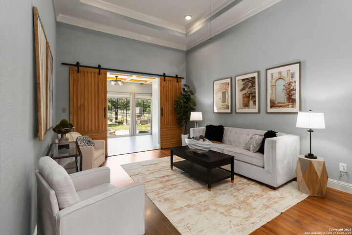 Property Photo: 345 Blackbird TX 78070