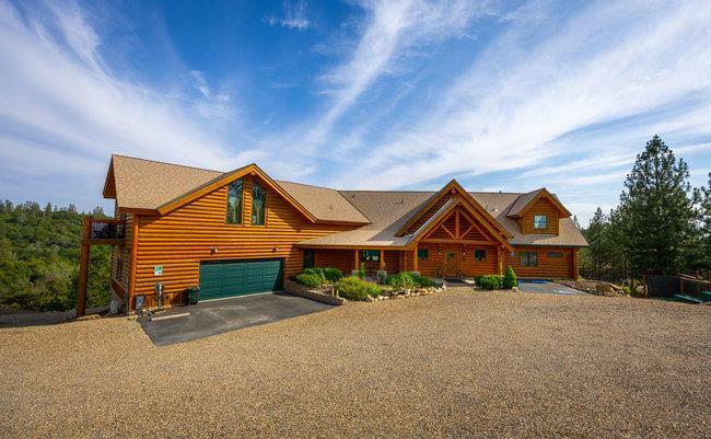 Property Photo: 2081 Ponderosa Way CA 95247