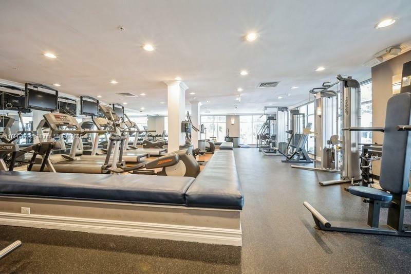 Property Photo: 1900 Van Buren St 119B FL 33020