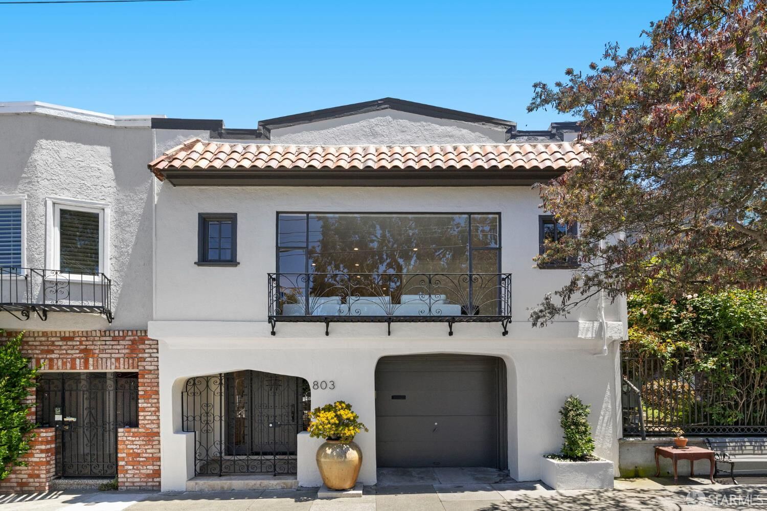 Property Photo:  803 Vermont Street  CA 94107 