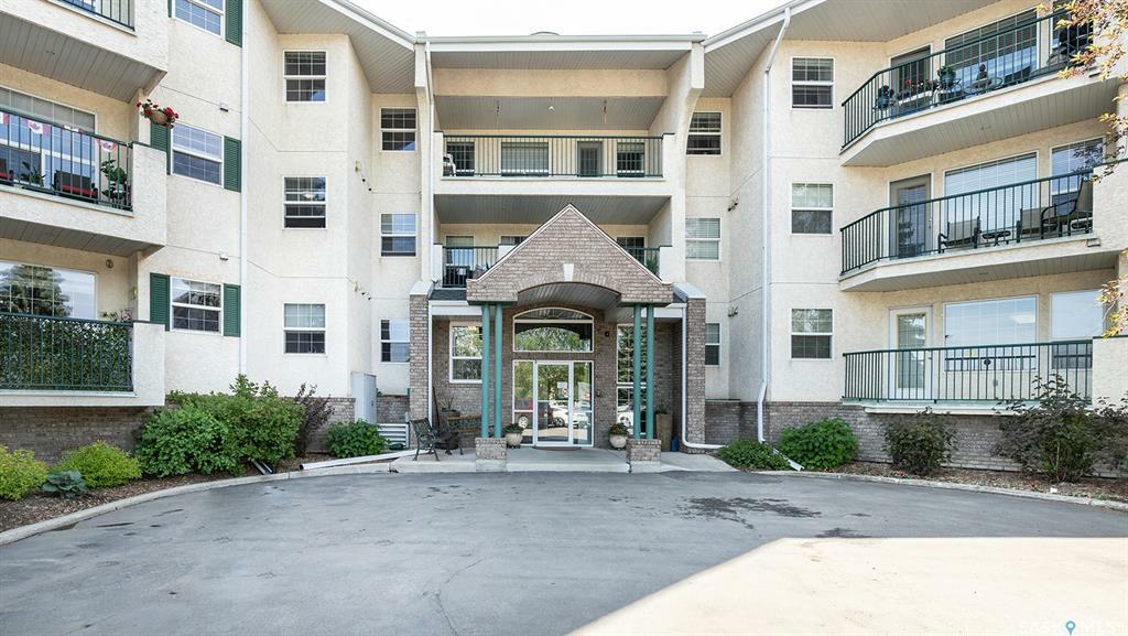 Property Photo: 1735 McKercher Drive 304 SK S7H 5N8