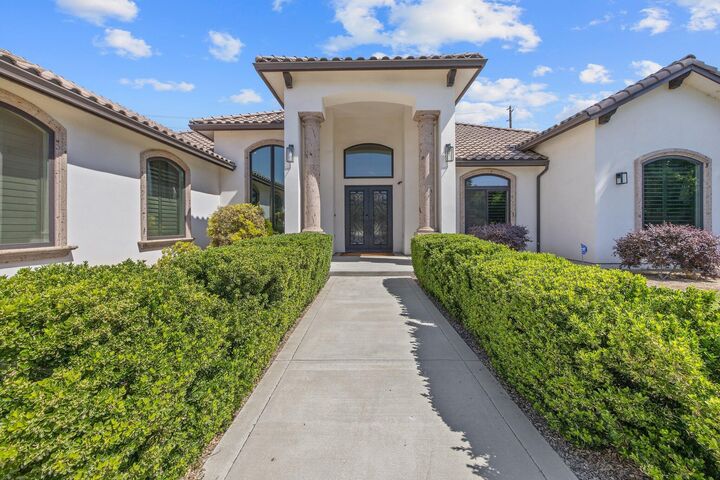 Property Photo:  6702 W Harter Avenue  CA 93277 