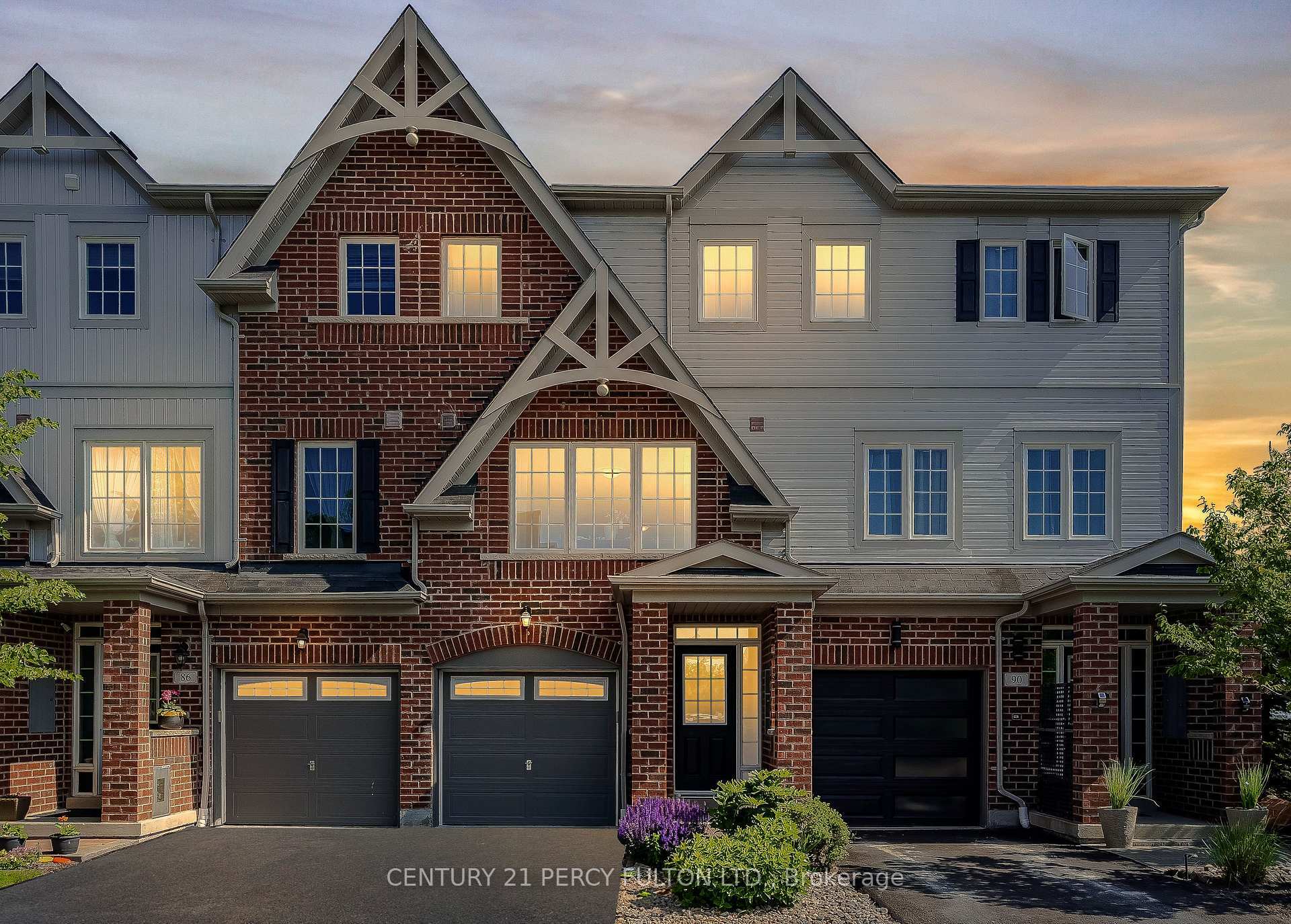 Property Photo: 88 Magpie Way ON L1N 0K5