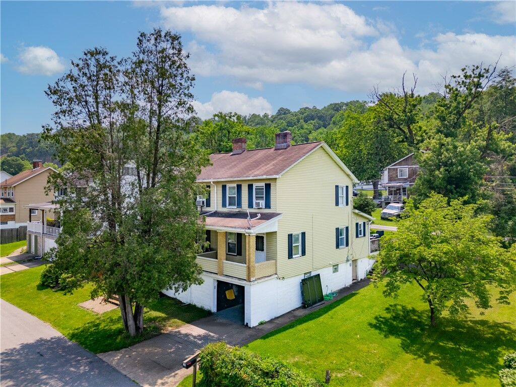 Property Photo: 18 Allegheny Ave PA 15031