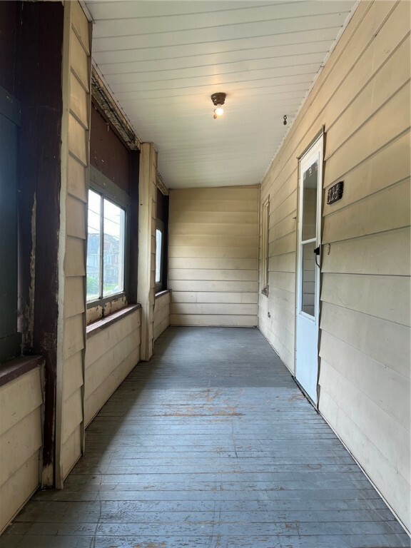 Property Photo: 328 New Castle St PA 16001