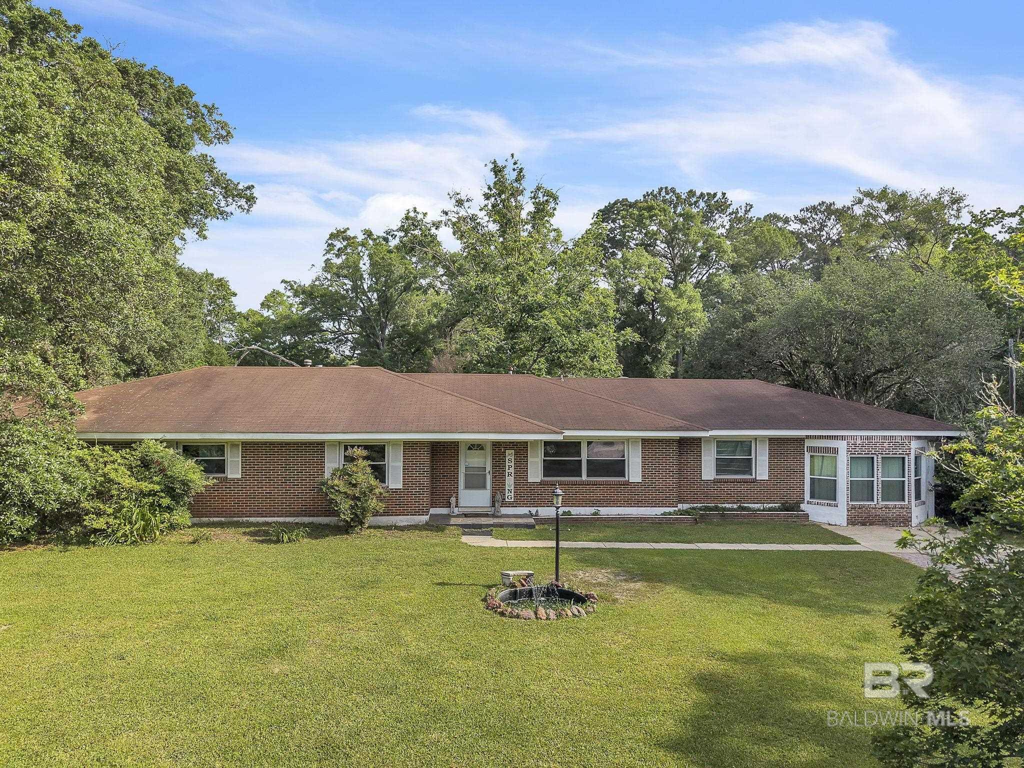 Property Photo: 18127 County Road 10 AL 36535